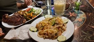  at Casa Hood in Banos