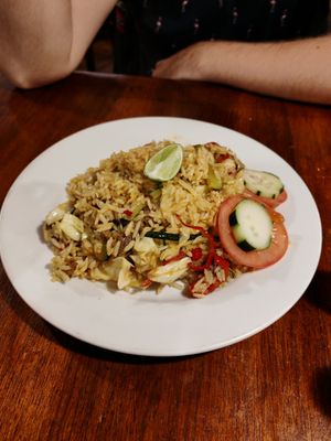 Nasi goreng at Casa Hood in Banos