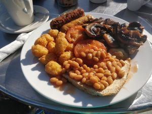  at Caffi Porthor in Pwllheli