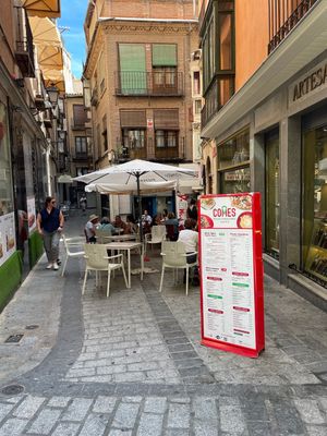   at Pizzería Comes in Toledo