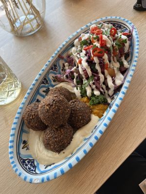 Salad bowl, gluten free   at FLFL - Arnhem in Arnhem