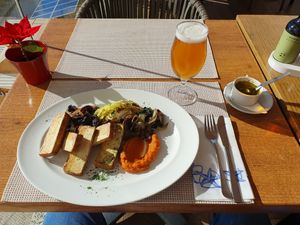 Grilled tofu and cabbage at Casa Del Mar in Albufeira