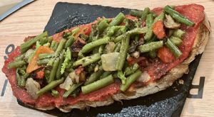 Toast gourmet- 🌱 vegan, incredibly good  at El Miau De Fucar in Madrid
