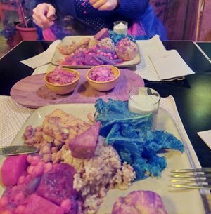 Enjoyed a nice fresh planet platter @ Earth café. The service was excellent and the atmosphere was very cozy. Definitely recommend eating here. at Earth Cafe - Maybe closed in Enschede