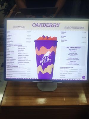 Menu at Oakberry in Marbella