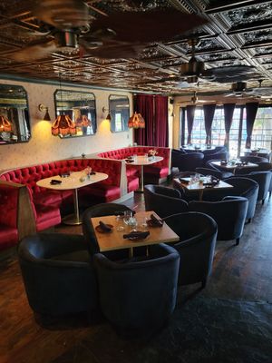 Inside seating at Avant Garden Bistro in Los Angeles