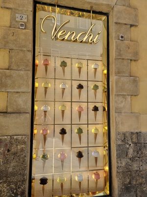 Etalage at Venchi in Siena