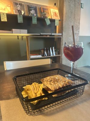 Vegan Hot Vegas  at Magasand Retiro in Madrid