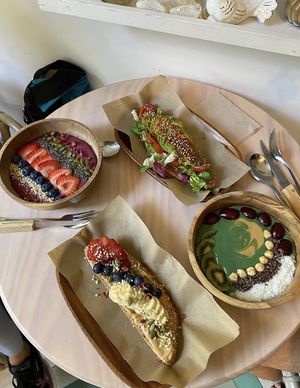 Smoothie bowls and toast  at True Roots in Barcelona