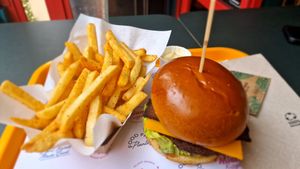  at The Sunny Burger Co. in Amsterdam