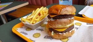  at The Sunny Burger Co. in Amsterdam