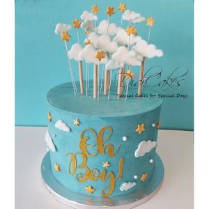 Vegan Clouds and Stars Cake at Didi Cakes in Bath
