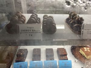 Dessert case  at Nyom Nyom in Tibubeneng