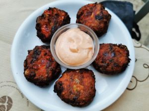 Tomato balls at Mpakalógatos in Naxos