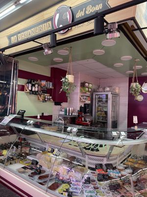   at La Veganeria del Born in Barcelona