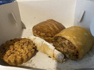 Apple Pie, Tarts and a few other options that were labelled “Vegan”   at Dona Bakery and Sweets in Batumi