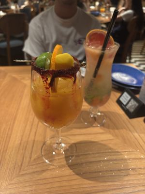 DRINKS   at Las Dos Caras in Tokyo