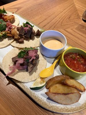  at Las Dos Caras in Tokyo