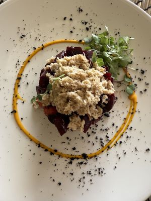 Tartar de VUNA y remolacha   at S'Oratge Mar in Campos