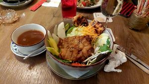 Bowl mit veganer Ente at Lang Sen Restaurant in Luebeck