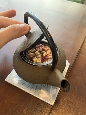 Ginger apple and rose infusion tea   at Fermento in Sagres