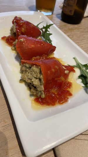 PIQUILLOS RELLENOS CON REVUETLO DE ALCACHOFA   at La Cuina del Cel in Mataro