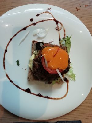 Veguie burguer at La Cuina del Cel in Mataro