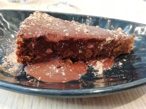 Pastel de zanahoria vegano at La Cuina del Cel in Mataro