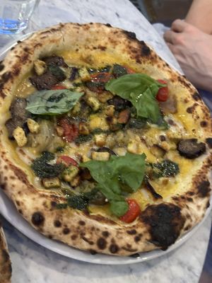 Pesto pizza  at Can Pizza in Vilanova I La Geltru