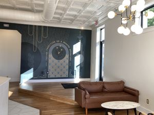 Inside Piper’s - well lit, lots of seating  at Pipers Tea & Coffee in St Louis