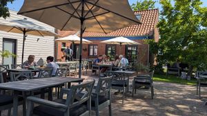 lovely garden at Café Enehus in Einhaus