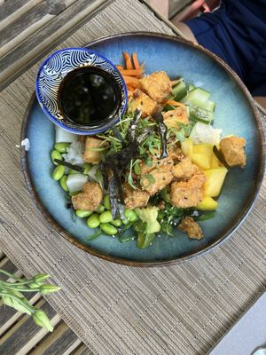 Vegan sushi bowl tofu  at Champa in Metzingen