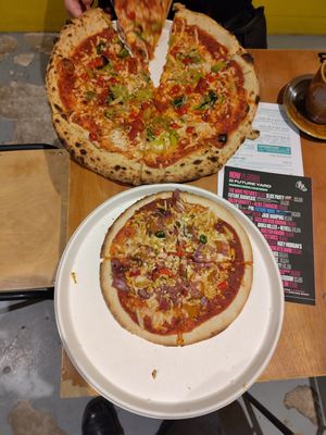 Amazing vegan pizza and slightly less amazing gluten free pizza at Future Yard CIC in Birkenhead