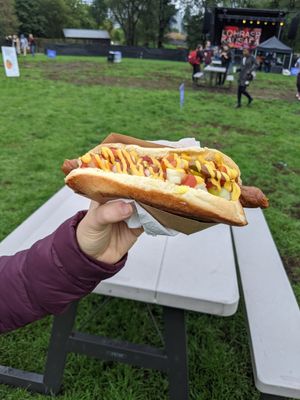 Hot dog at Aunty Em's Deli & Coffee in Toronto