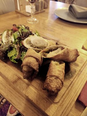 Quesadillas veganas con berenjena at Arch Bistro in Istanbul