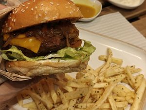 BBQ burger. Loved it! at Cheeky Leeks in Lisbon