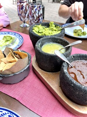 Chips and salsa gratis, guacamole ordered   at Los Tres Gallos in Matamoros