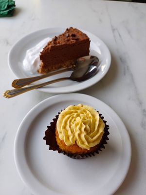 Cheesecake and mango cupcake at SuRano Plant Based Indian bistro in Beeston