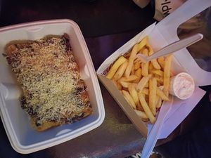 Potato pizza and chips at The Vegan Witch in Cambridge