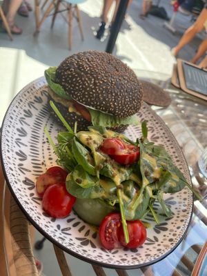 (free) tuna salad bun at Atheneon Bar in Kos