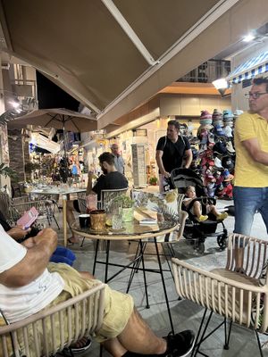 Ambient  at Atheneon Bar in Kos