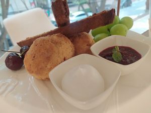 Vegan clotted cream and jam at Dear Dahlia - 디어달리아 카페 in Seoul