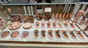 Huge selection of make up!  at Dear Dahlia - 디어달리아 카페 in Seoul