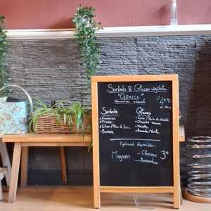  at Pâtisserie - Salon de thé Léone in Toulouse