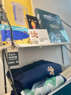 Local designs and music for sale.
Postcards. 22,-
T-shirts. 230,-
Jumper. 320,- at Emmylou Café in Copenhagen