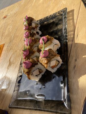 Vegan sushi beetroot topping  at Desoriente - Poblenou in Barcelona