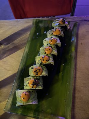 Green dragon sushi rolls  at Desoriente - Poblenou in Barcelona