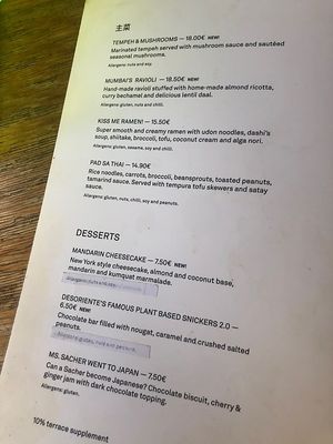 Mains and dessert   at Desoriente - Poblenou in Barcelona