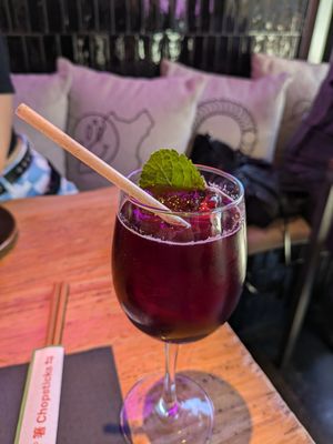 Rose hibiscus tonic (awfully bitter) at Desoriente - Poblenou in Barcelona
