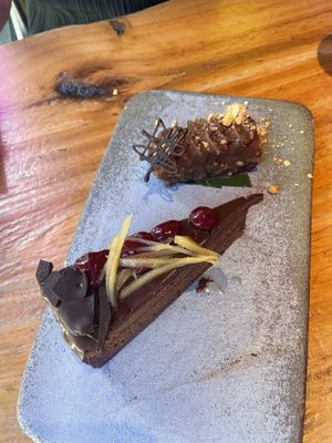  DESORIENTE'S FAMOUS PLANT BASED SNICKERS 2.0 (10/10) and MS. SACHER WENT TO JAPAN  at Desoriente - Poblenou in Barcelona